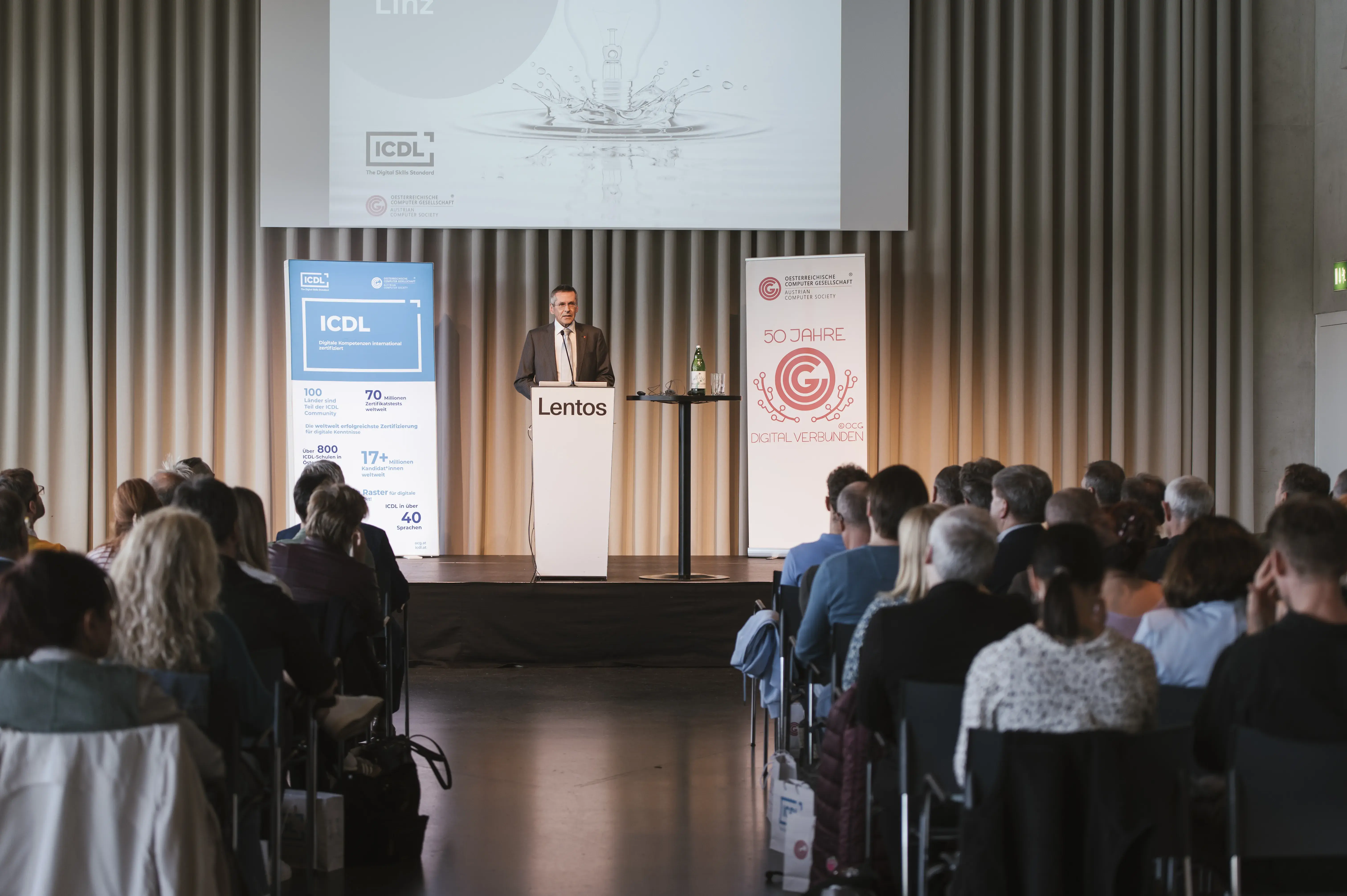 OCG Präsident Wilfried Seyruck eröffnete die Veranstaltung (c) Kneidinger-Photography