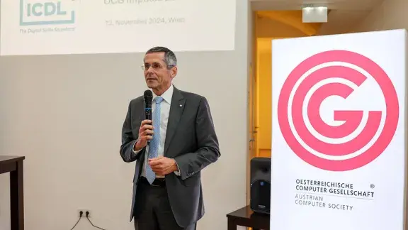 Wilfried Seyruck spricht bei den OCG Impulsen in Wien