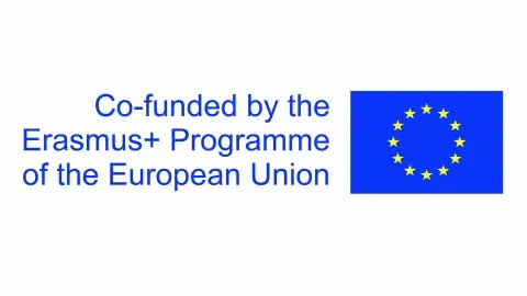 EU Fahne 12 goldene Sterne auf blauem Hintergrund, Text: Co-funded by the Erasmus+ Programme of the European Union