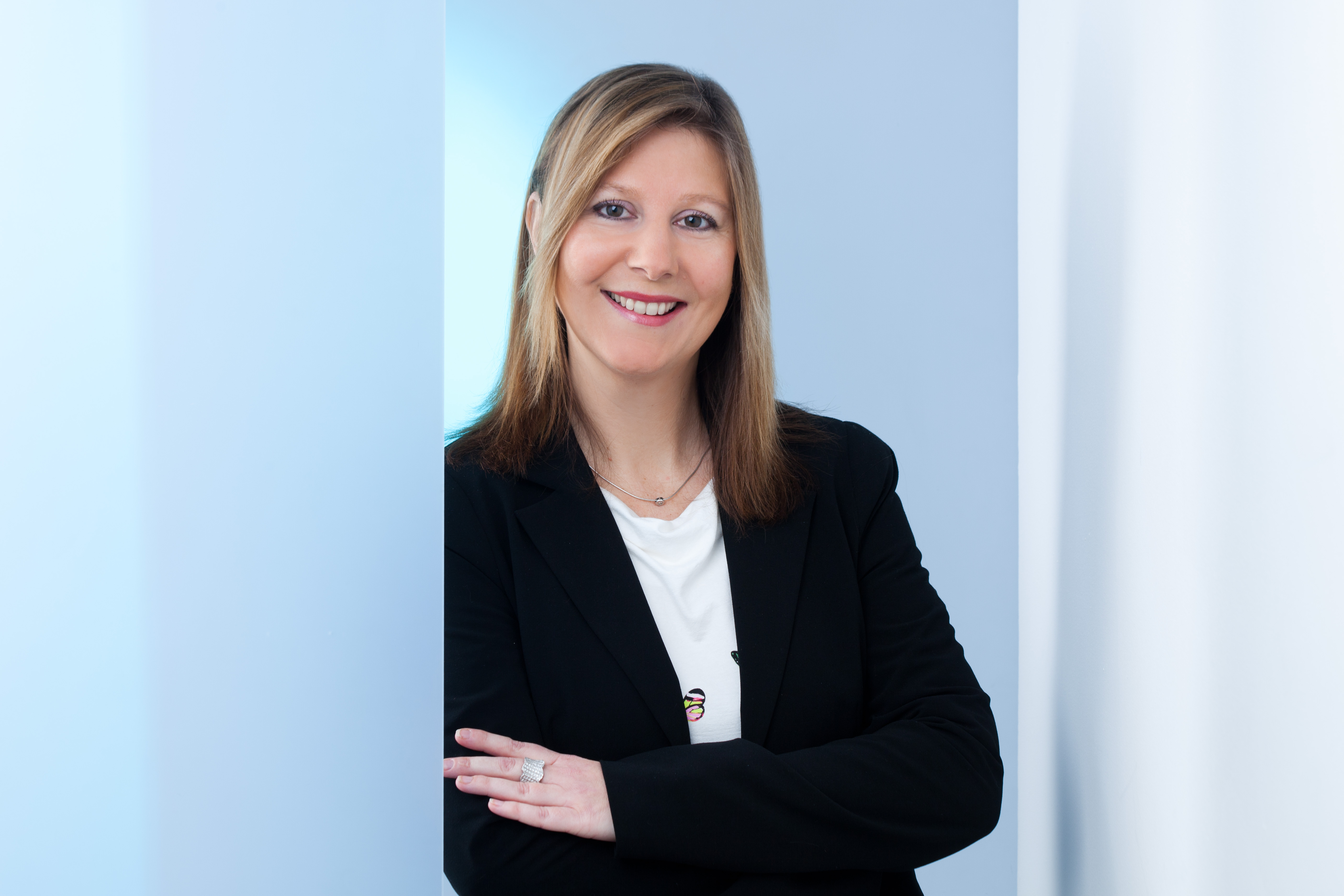 Portraitfoto von Petra Karacs, Leiterin Lehrlingsmanagement PORR